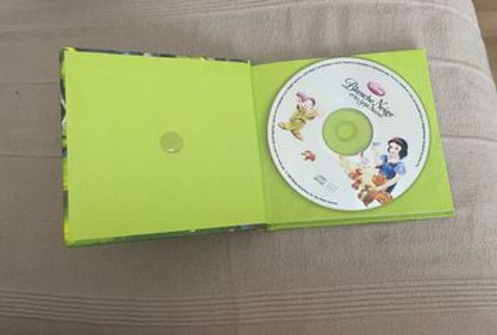 Livre CD Blanche neige Disney - photo numéro 3