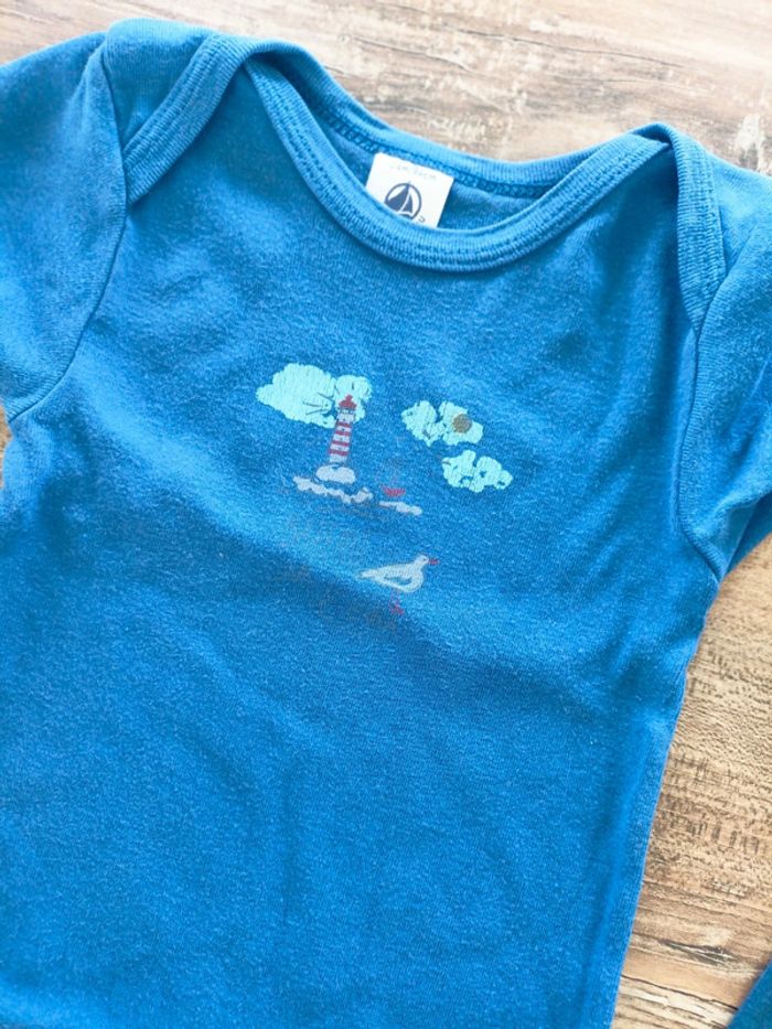 2 bodies Petit Bateau 24 mois - photo numéro 3