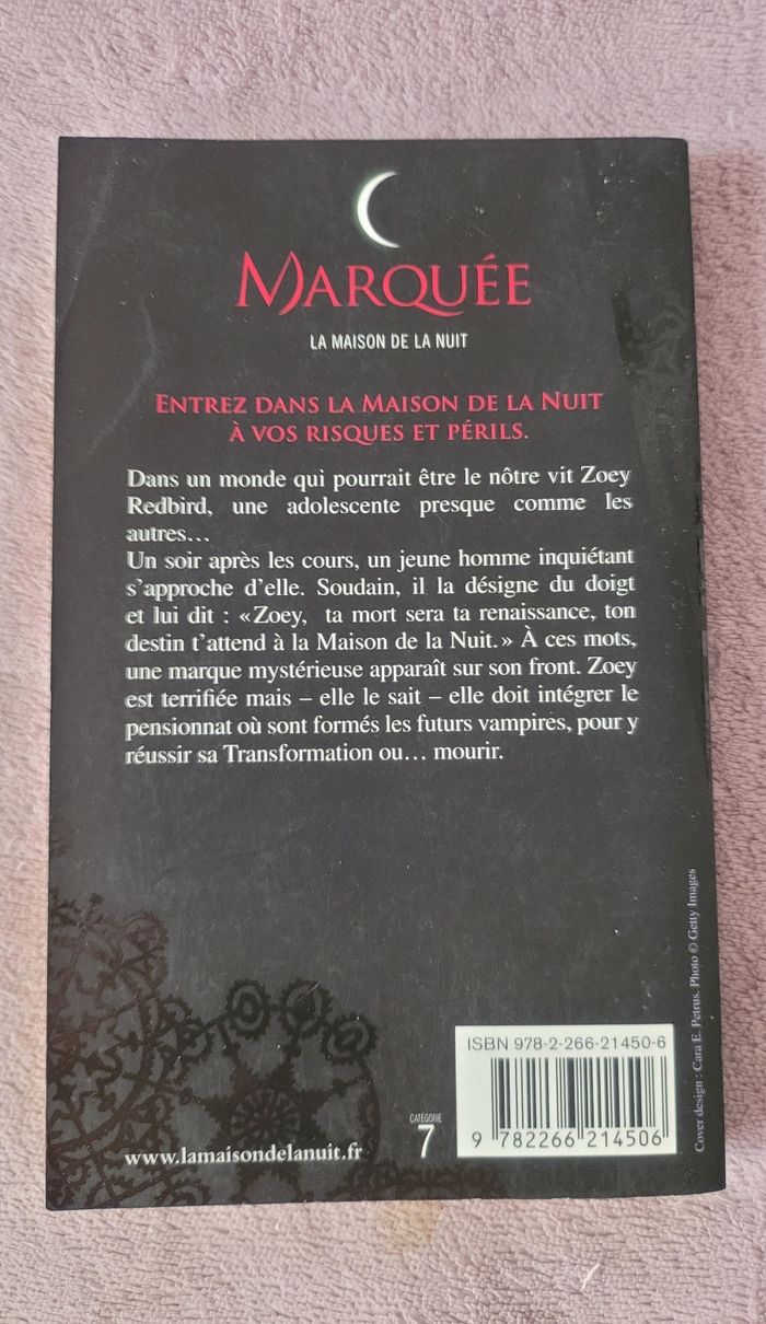 Marquée la maison de la nuit tome 1 - photo numéro 2