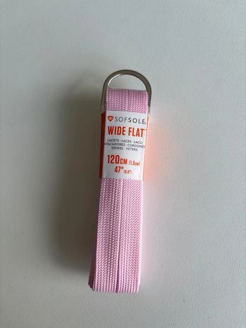 Lacet rose 120cm plat