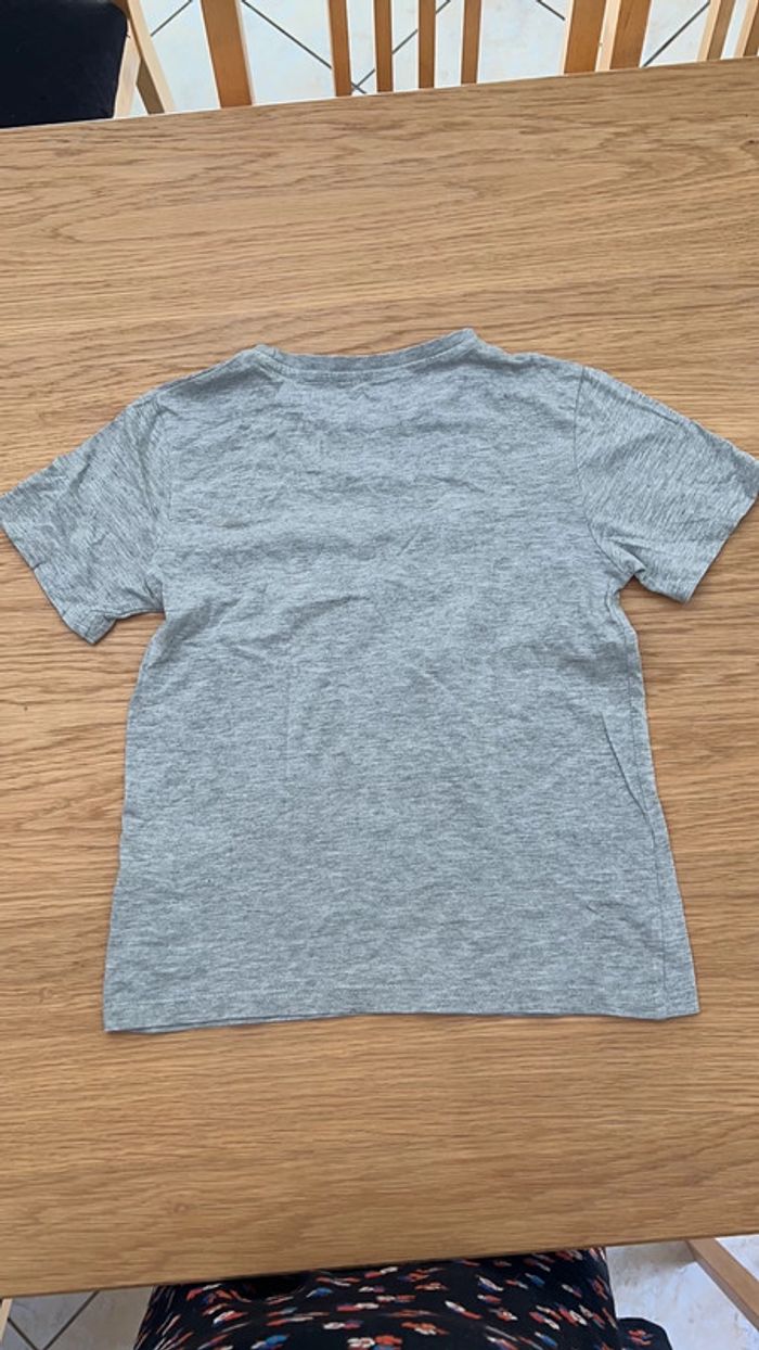 T shirt - photo numéro 3