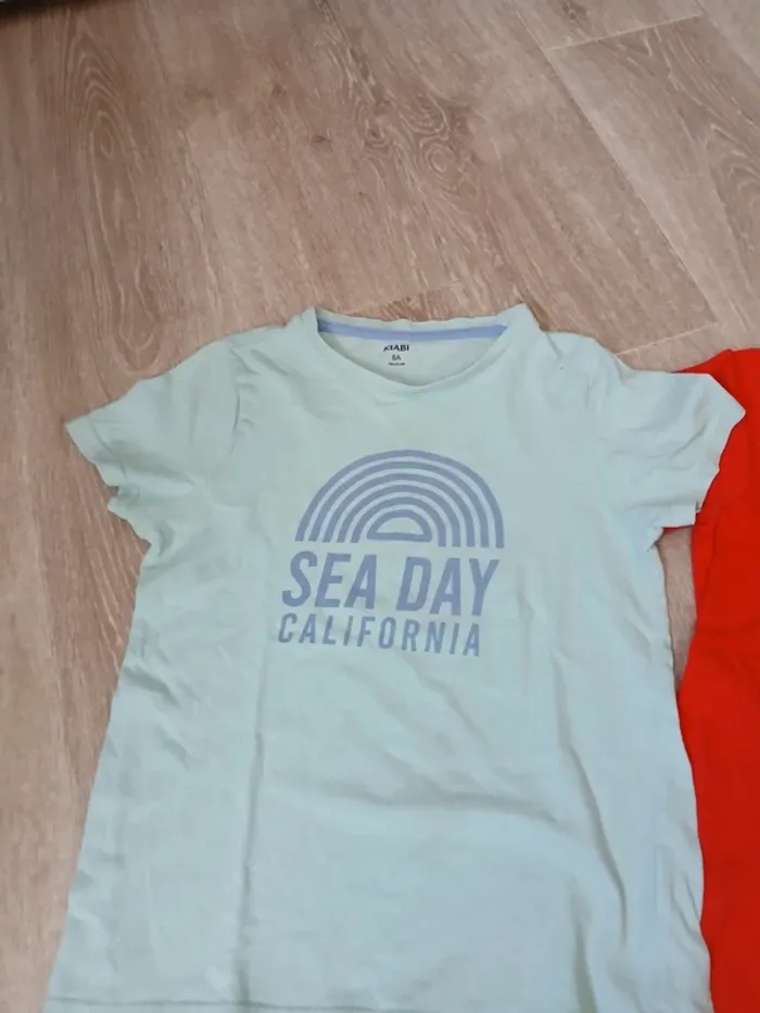 Lot de 2 tee shirts garçon 8 ans - photo numéro 2