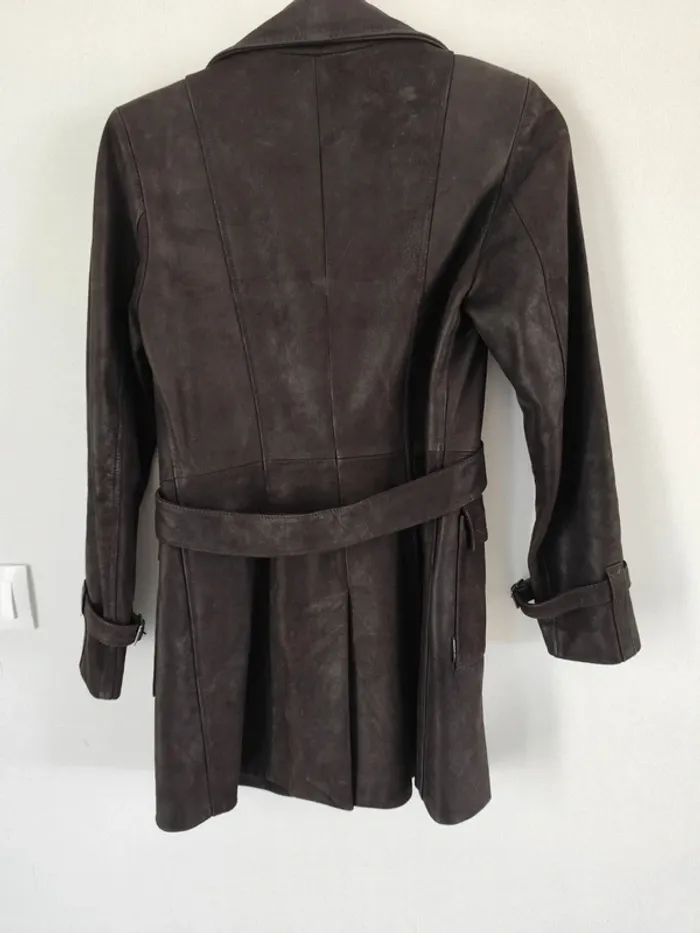 Manteau veste longue en cuir - photo numéro 6