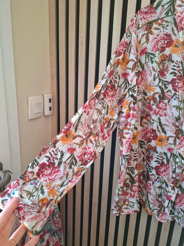 Chemise fluide fleurie T 48 - photo numéro 6