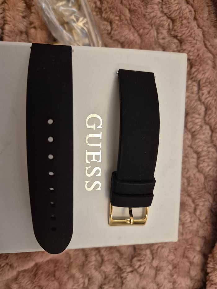 Montre femme - photo numéro 2