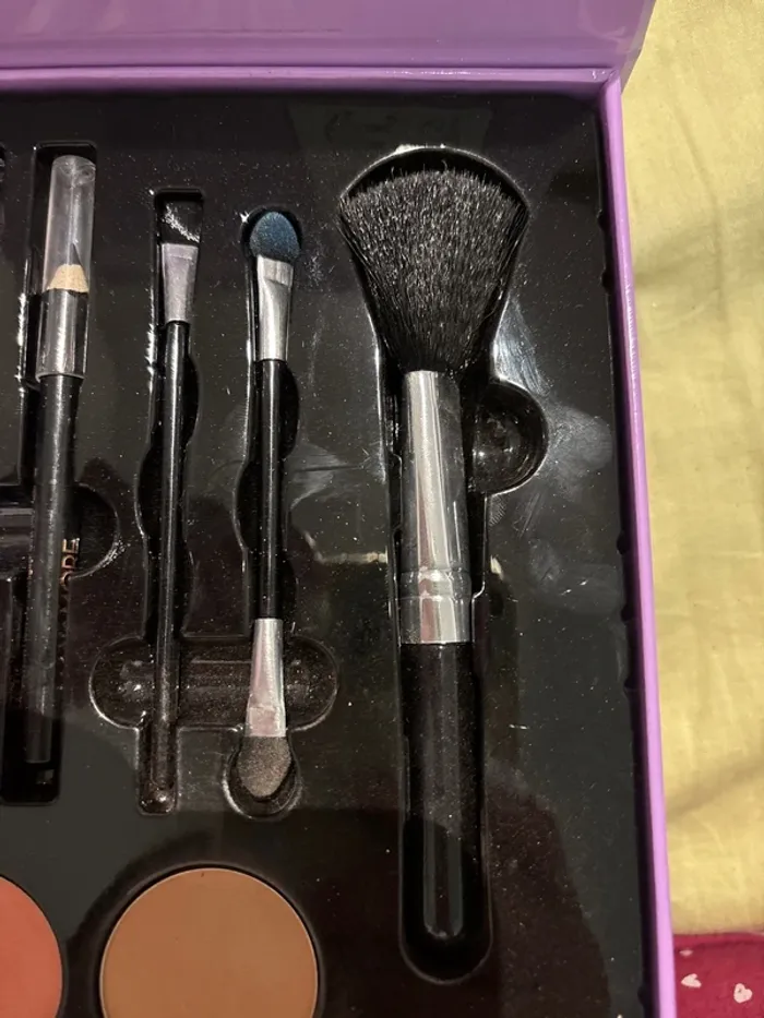 Palette de maquillage - photo numéro 6