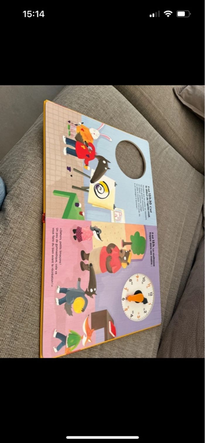 P’tit loup apprends à lire l’heure - photo numéro 3