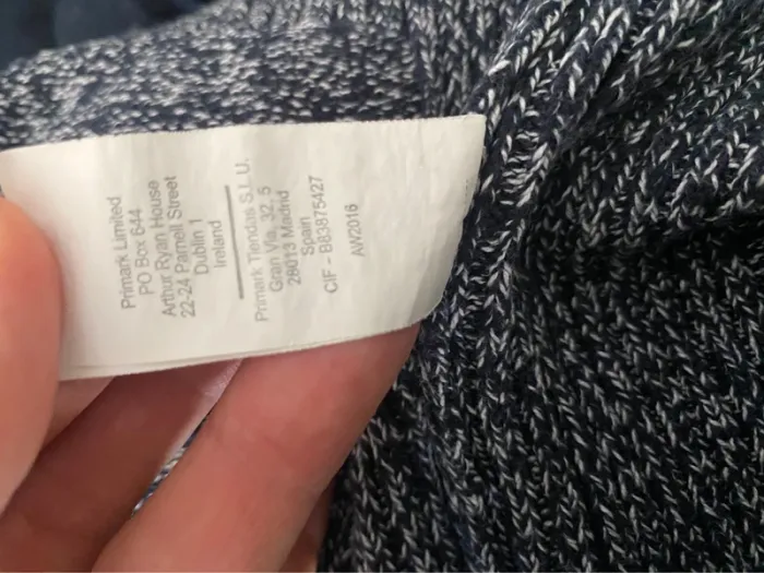 Pull à capuche - photo numéro 8