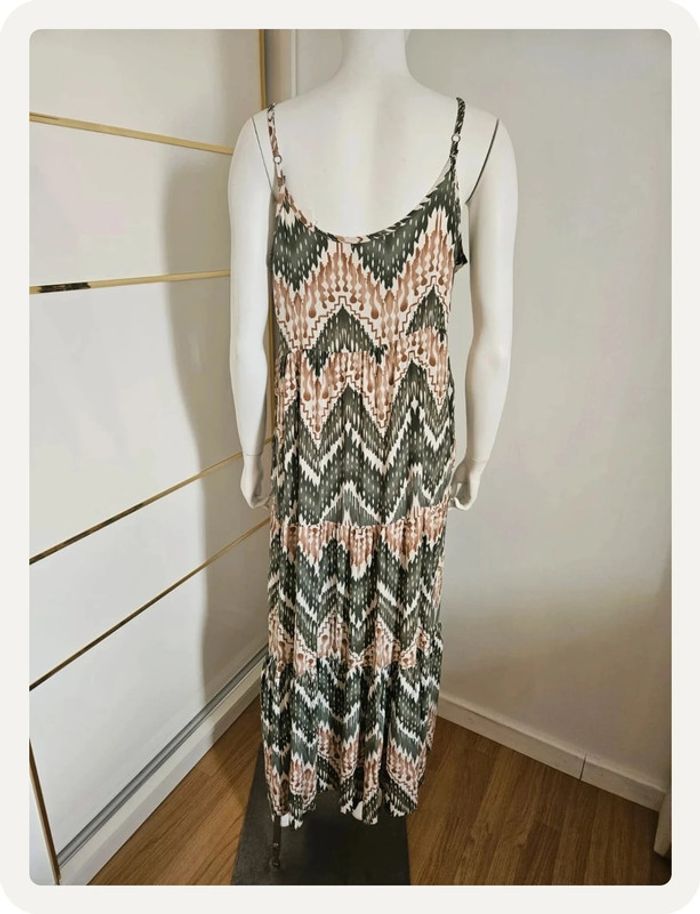 Robe d’été pour femmes - photo numéro 3
