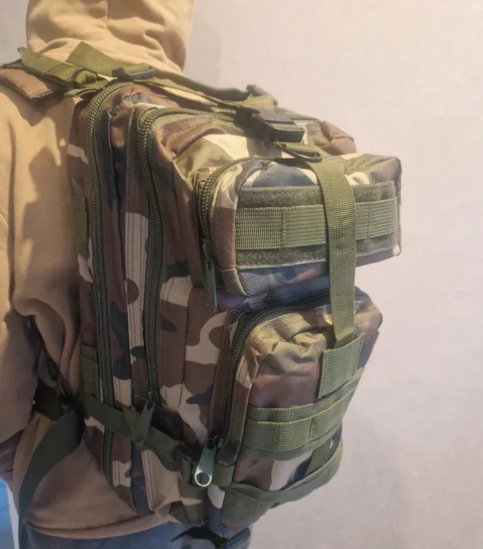 Sac à dos multipoches tactique camouflage 30l