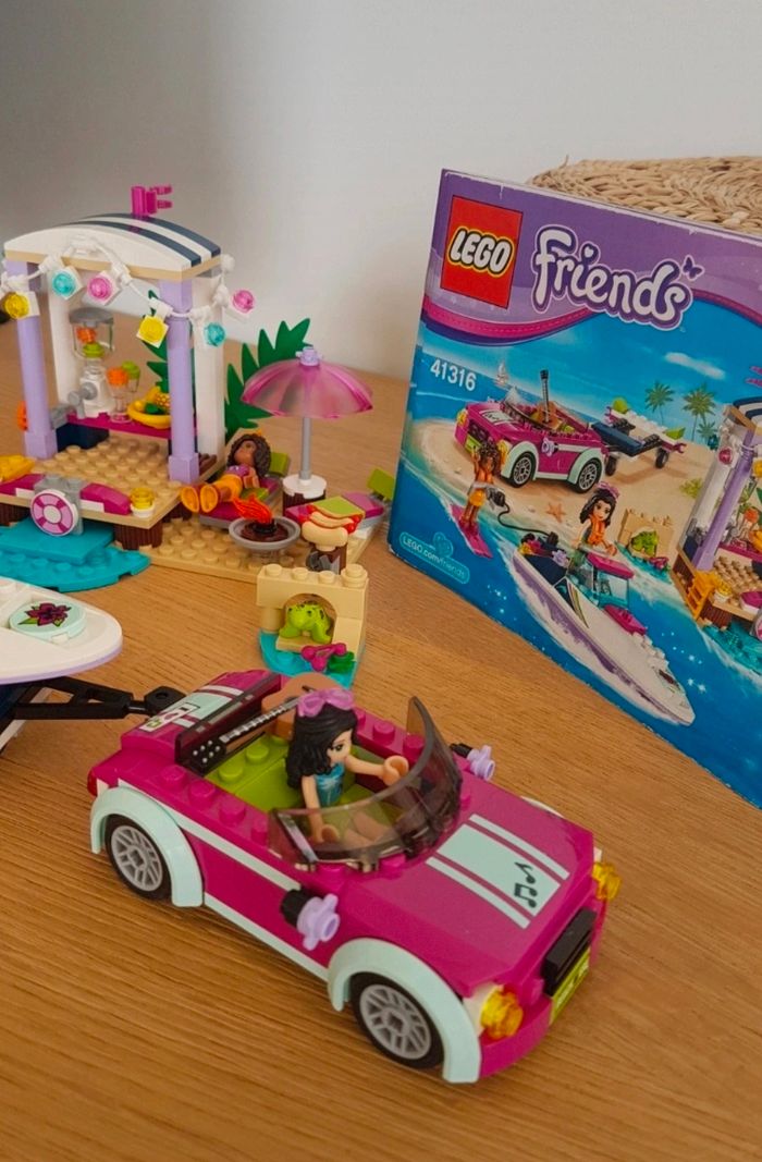 Lego friends 41316
le transporteur de hors-bord d'Andréa
Excellent état 
Complet - photo numéro 2