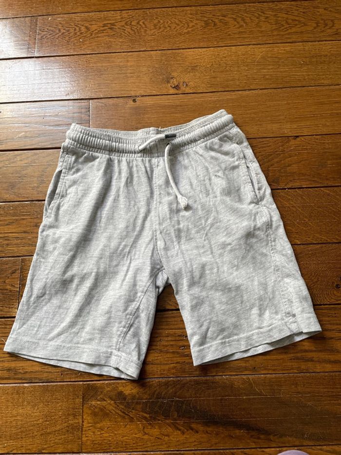 Short fin