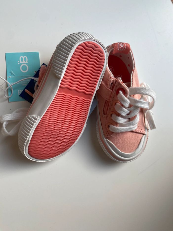 Baskets chaussures tennis Obaibi pointure 20 Neuves - photo numéro 3