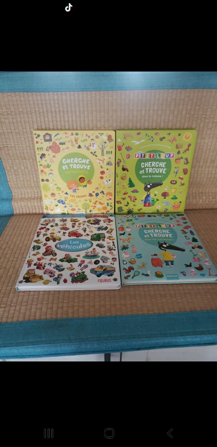 Lot de 4 cherche et trouve des tout-petits
