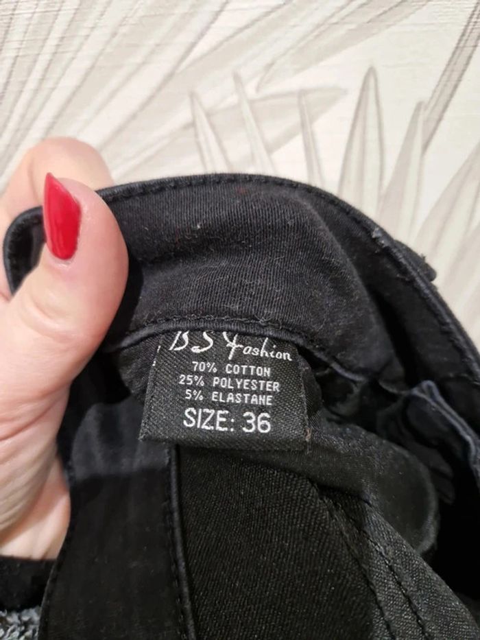 Joli pantalon noir taille 36 - photo numéro 3