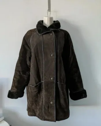 Manteau en cuir lainé et fausse fourrure - taille 44