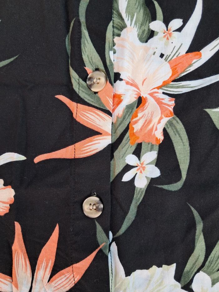Belle robe 👗 courte boutonnée, noire à motifs floraux - T38 - Divided par H&M - photo numéro 6