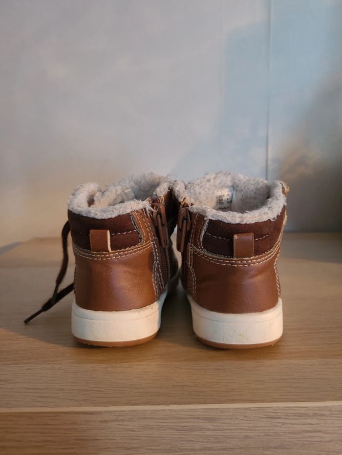 Chaussures taille 22 - photo numéro 5