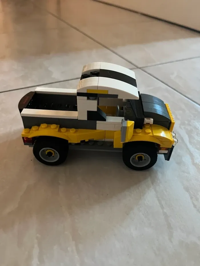 Lego Creator 31046 3 en 1 : voiture camion et tractopelle - photo numéro 10