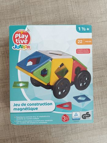 Jeu de construction magnétique playtive