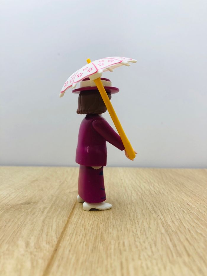 Femme  playmobil - photo numéro 3