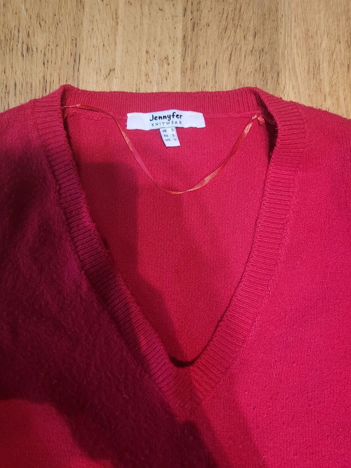 Jolie pull col V taille s - photo numéro 6