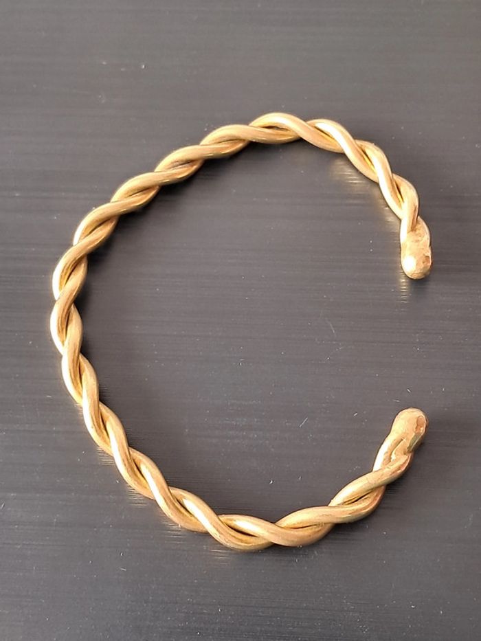 Bracelet torsadé doré - photo numéro 2