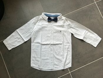 Chemise blanche manches longues et noeud papillon assorti cérémonie garçon H&M