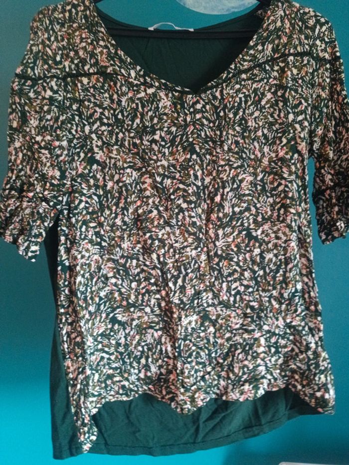 Tee shirt vert - photo numéro 2