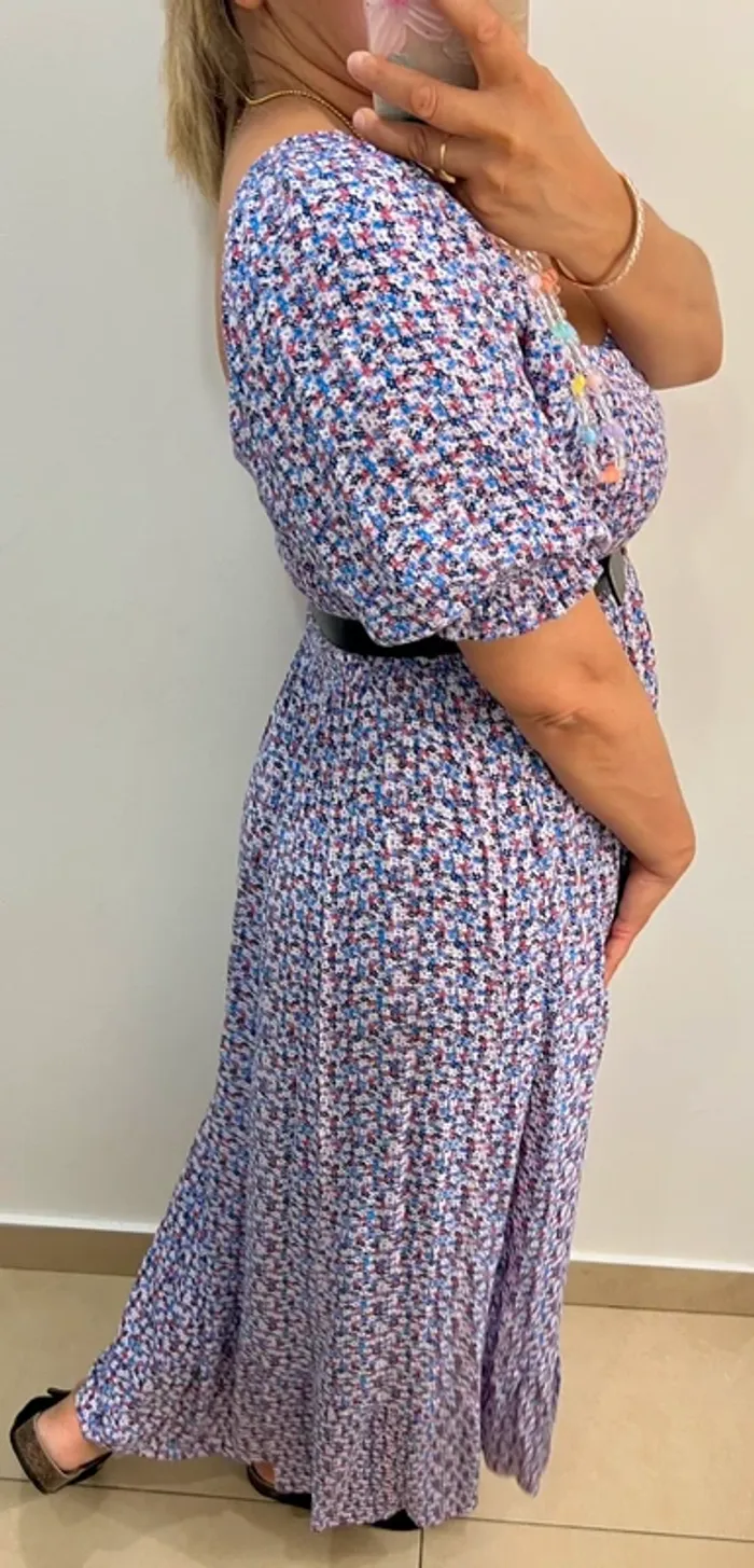 Robe longue floral fendu Taille M - photo numéro 5
