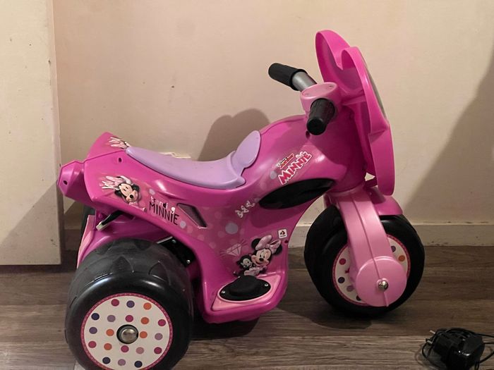 Vend mini quad Minnie Mouse