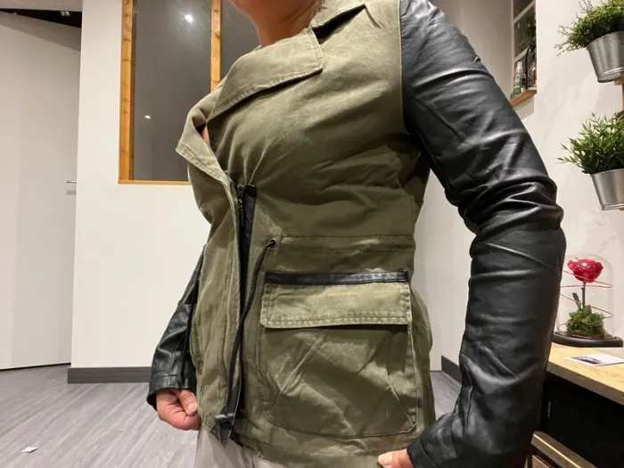 Veste kaki et similicuir - Coupe Perfecto - photo numéro 7