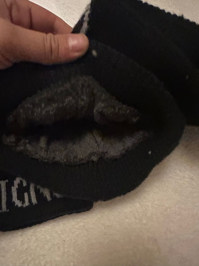 3 bonnets Chevignon taille unique - photo numéro 4