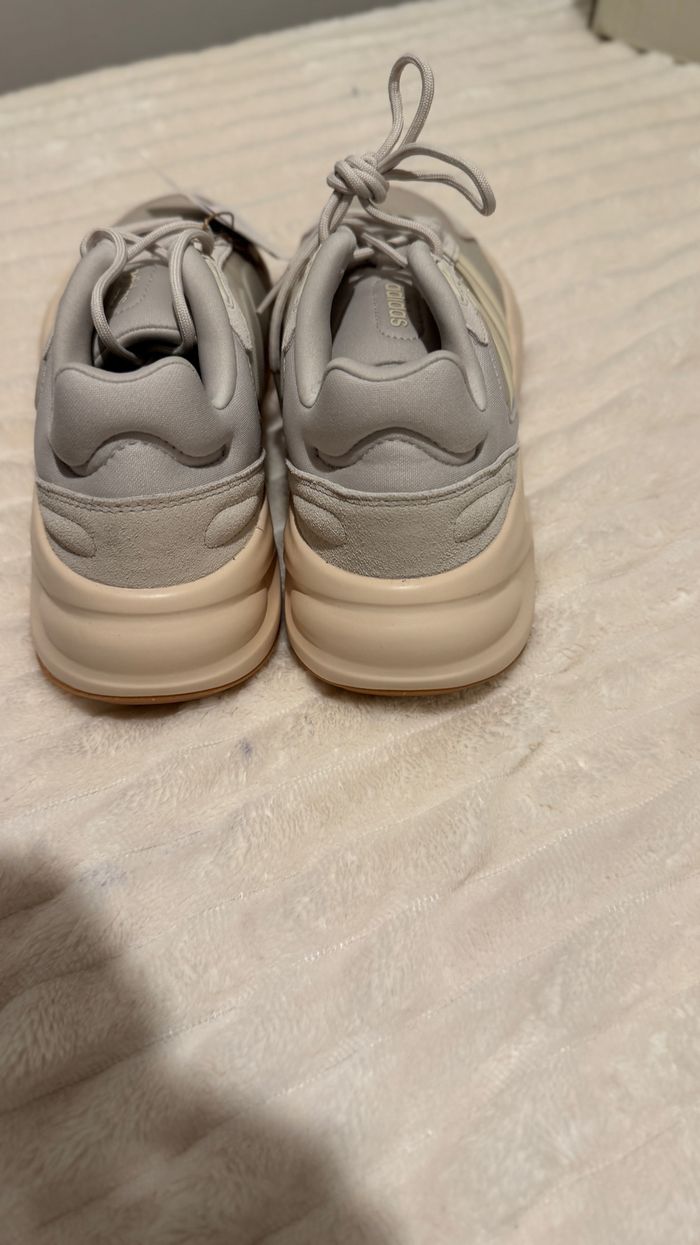 Adidas - photo numéro 2