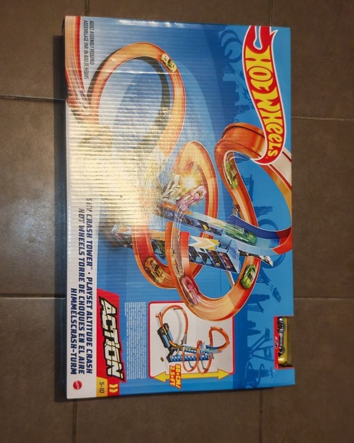 Sky crash tower ( altitude crash ) hotwheels. - photo numéro 7