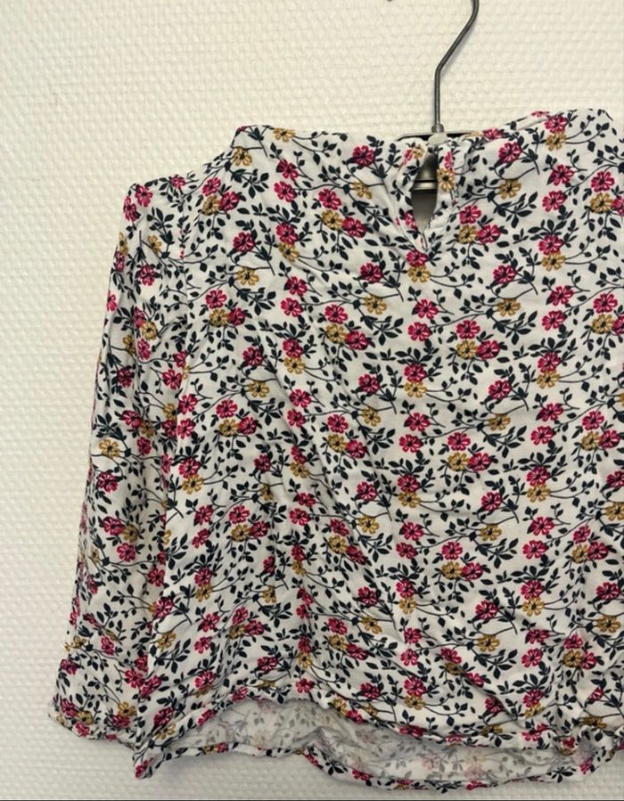 Blouse t-shirt - 6ans -TBE - photo numéro 6
