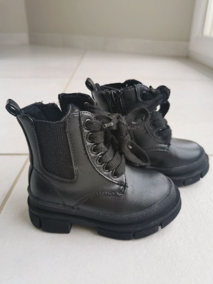 Bottines noir taille 21 - photo numéro 3