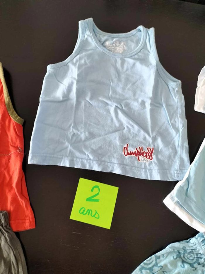 Lot de 2 ensembles shorts et t-shirt - Taille 2 ans - photo numéro 4