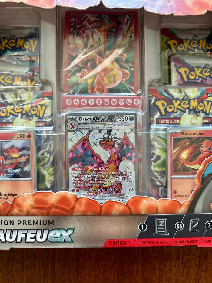 Pokemon Coffret Premium Dracaufeu EX - photo numéro 2