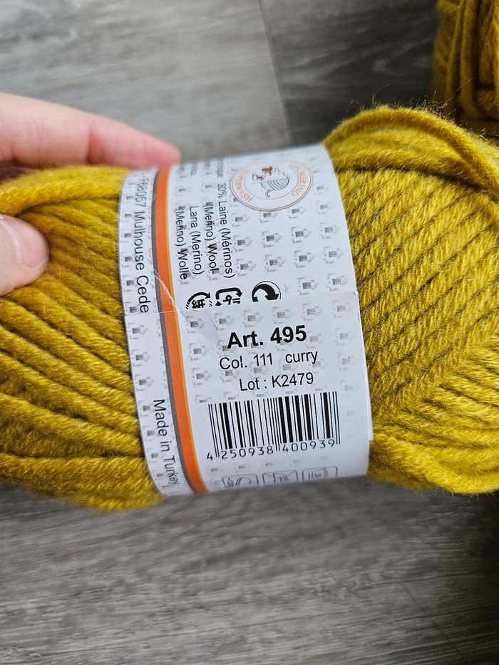 Lot de 9 pelotes de laine DMC - photo numéro 2