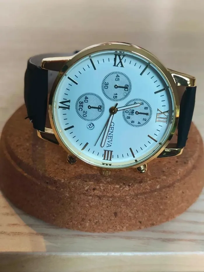 Montre noire & dorée, style business men - photo numéro 2