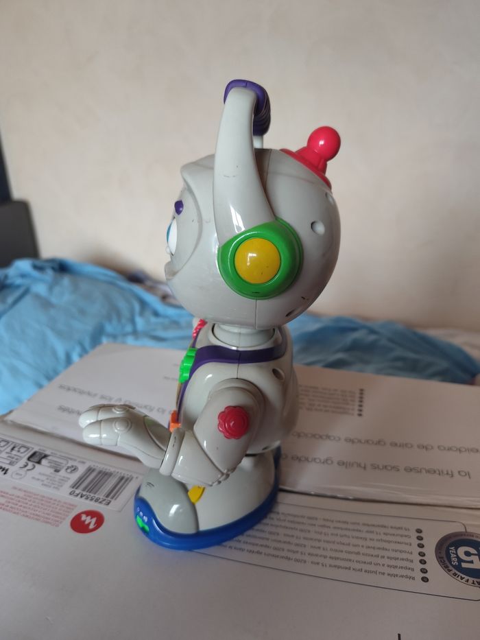 Robot 🤖 - photo numéro 4