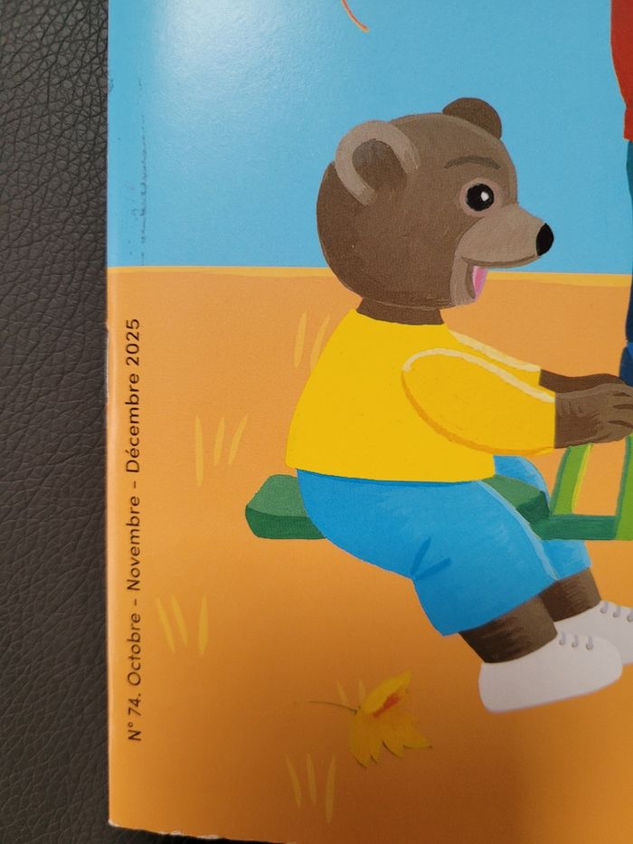 Lot de deux magazines petit ours brun parc et train - photo numéro 3