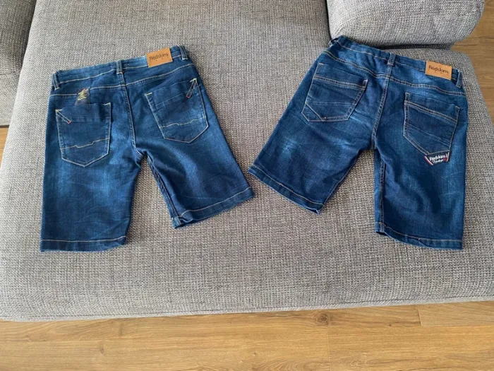 Lot 2 bermudas Redskins garçon – Jean bleu – Taille 10 ans – Neuf sans étiquette - photo numéro 2