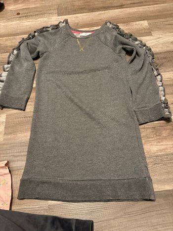 Vêtements filles  7 ans 8ans 9ans