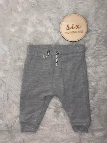 Jogging gris Zara 6 mois 👶💙