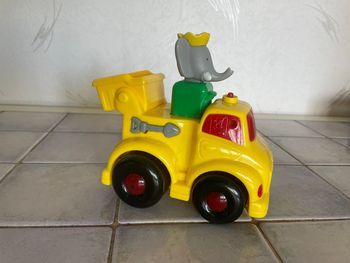 Voiture Press & Go - Babar