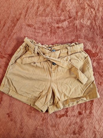 Short marron 