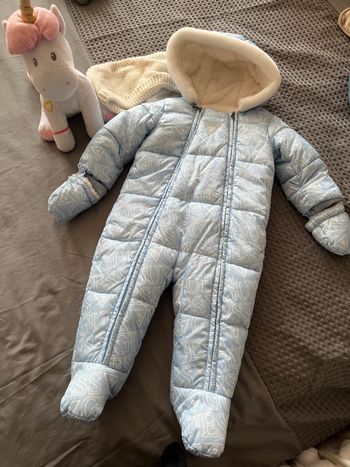 Gigoteuse fille Guess 