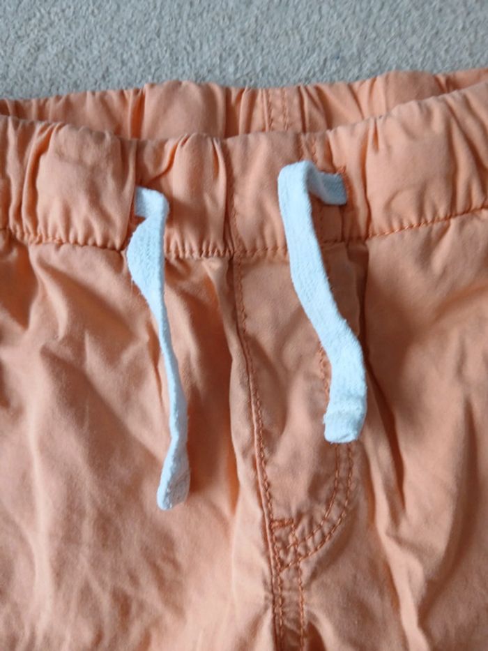 Short orange corail H&M 3ans - photo numéro 4